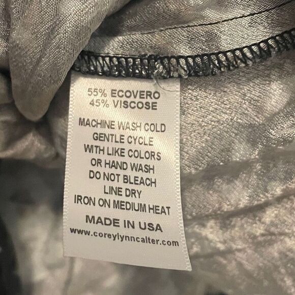 COREY LYNN CALTER Kai Ruffle Dress floral $229 Size Medium - Picture 5 of 5